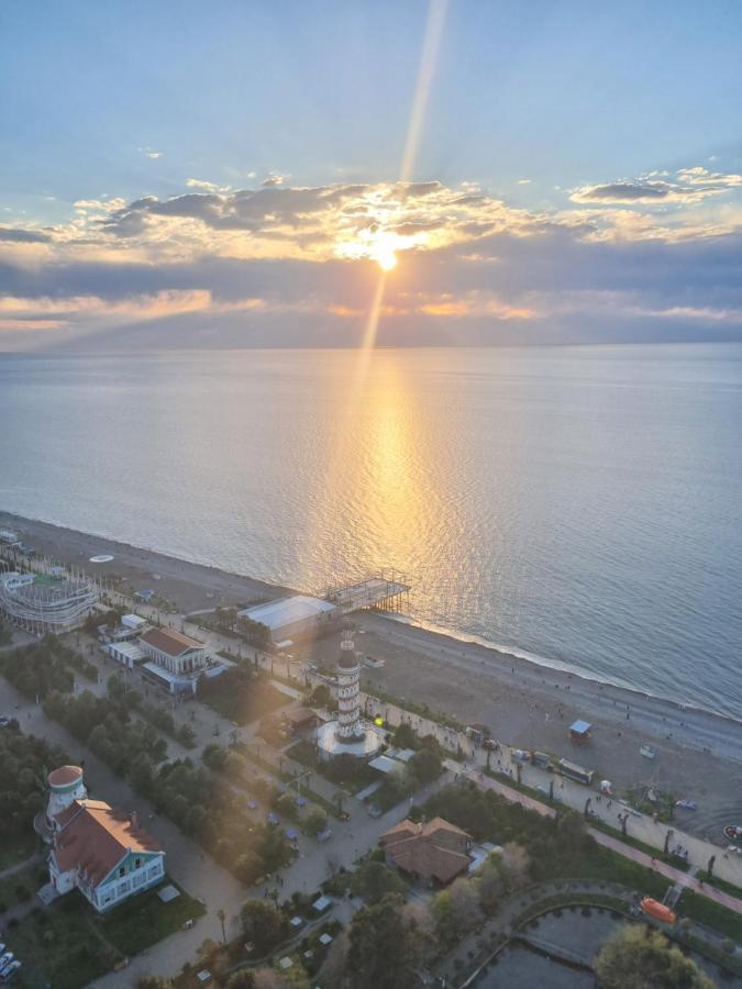 Orbi City Hotel On The Sea Batumi Exterior photo