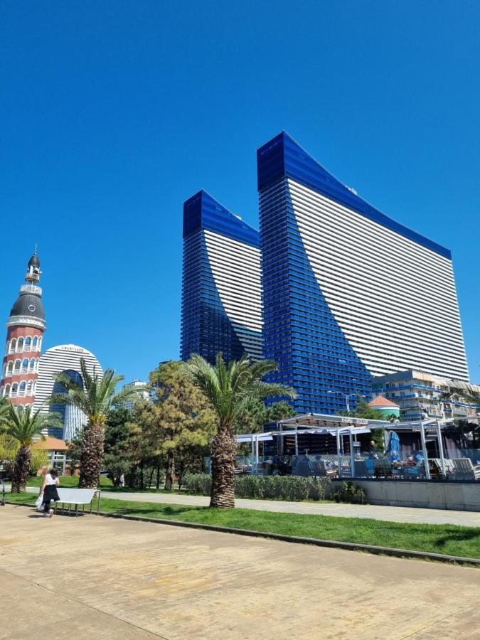 Orbi City Hotel On The Sea Batumi Exterior photo