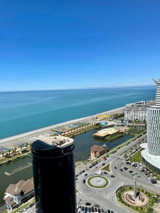 Orbi City Hotel On The Sea Batumi Exterior photo